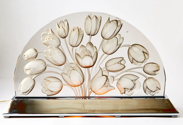 Rene Lalique Table Decoration Tulipes