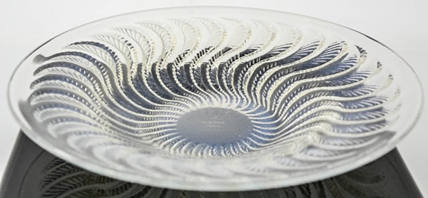 R. Lalique Actinia Coupe Ouverte 2 of 2