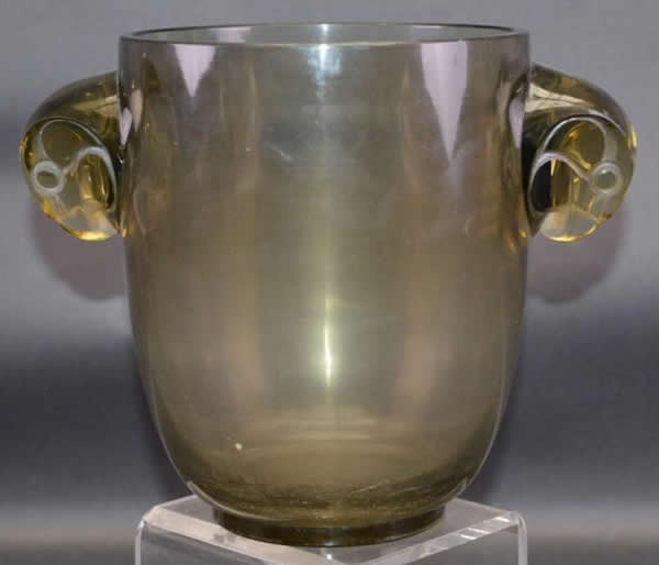 R. Lalique Albert Vase