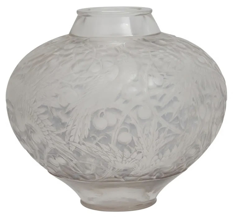 R. Lalique Aras Vase