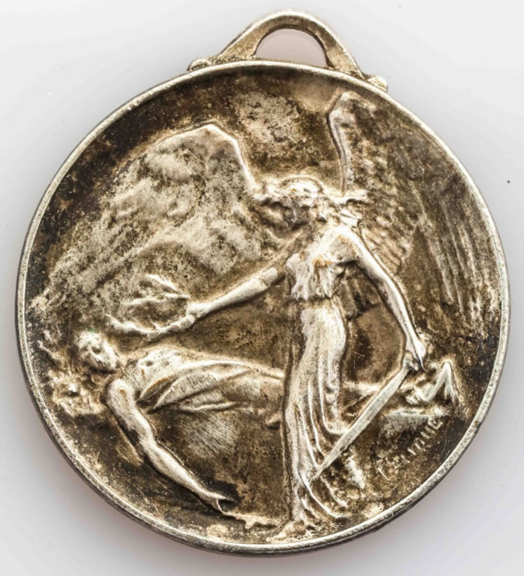 Rene Lalique Aux Heros Morts Pour La Patris Medallion