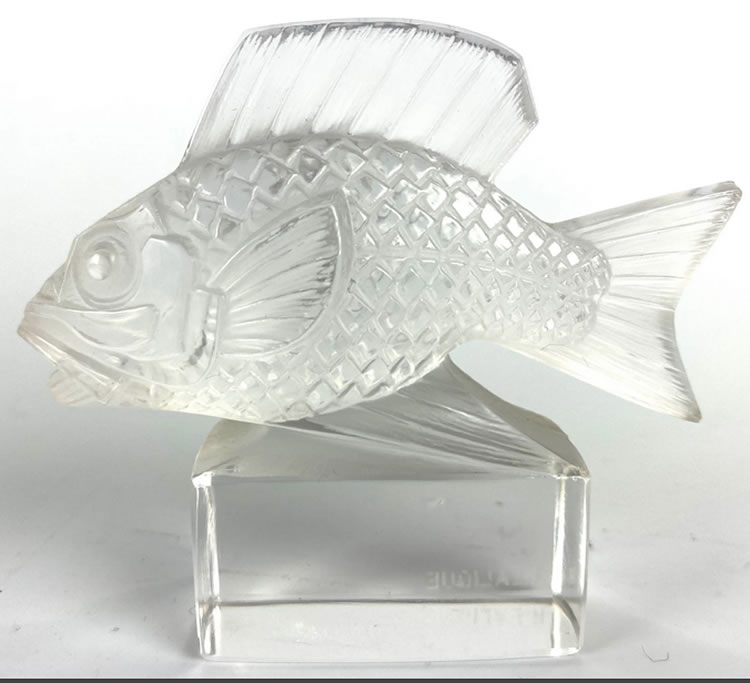 R. Lalique Barbillon Paperweight 2 of 2