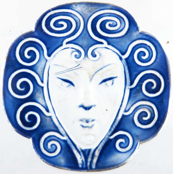 R. Lalique Barr Plate 3 of 3