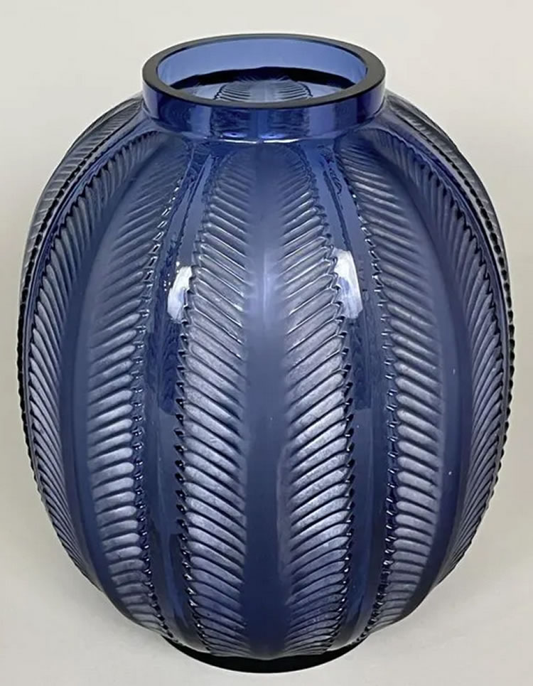 R. Lalique Biskra Vase 2 of 2