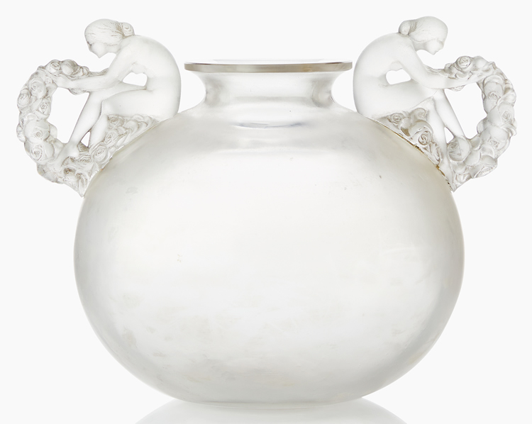 R. Lalique Bouchardon Vase