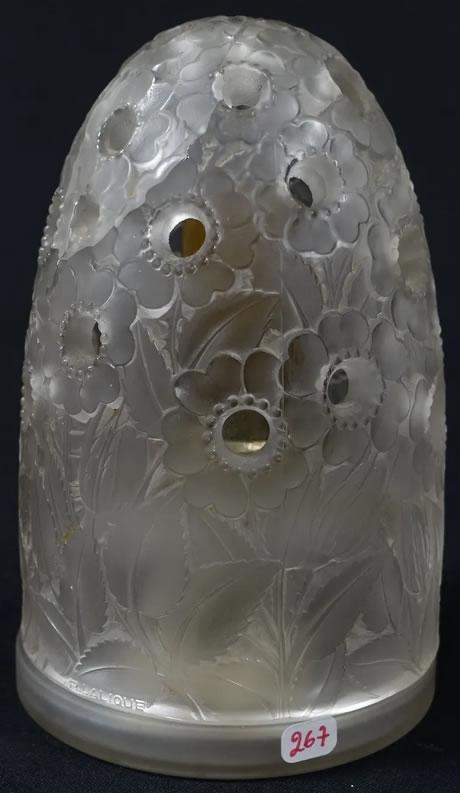 Rene Lalique  Bouton d'Or Lampe Berger 