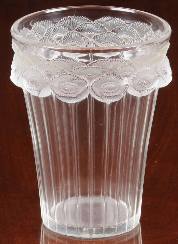 R. Lalique Boutons D'Or Vase