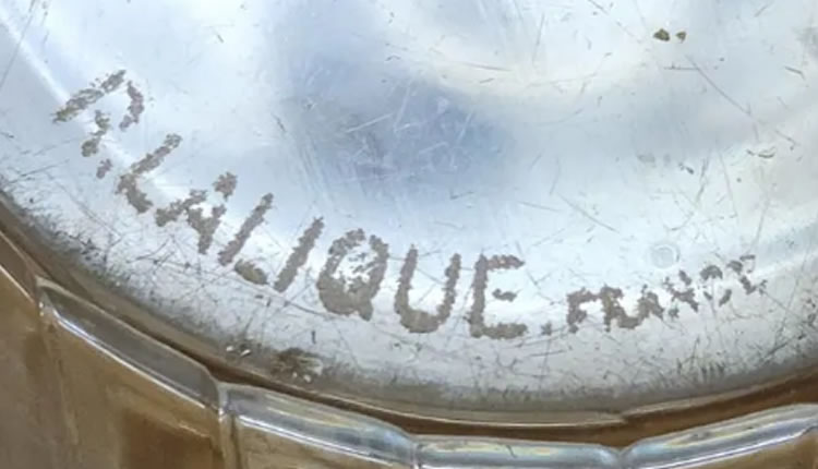 R. Lalique Boutons D'Or Vase 2 of 2