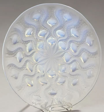 R. Lalique Bulbes Plate