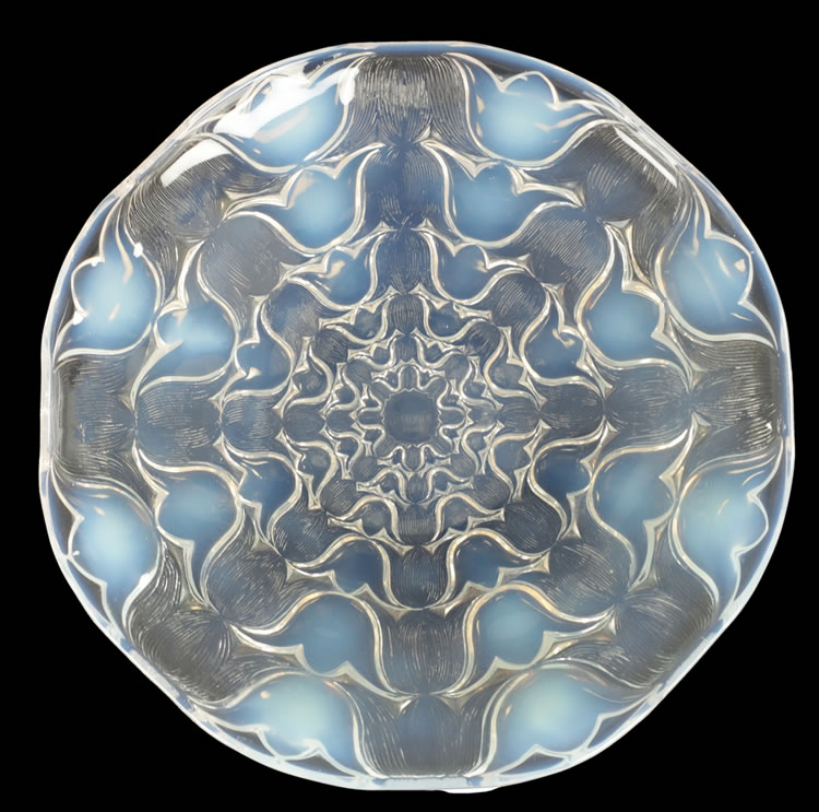 R. Lalique Campanules Plate