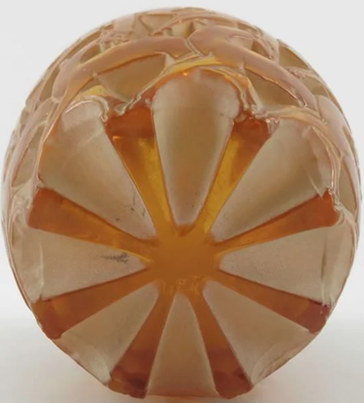 R. Lalique Chamois Vase 2 of 2