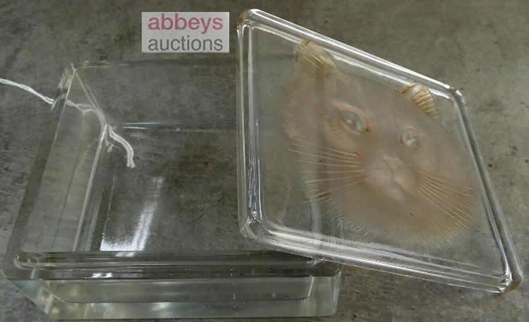 R. Lalique Chat Box 2 of 2