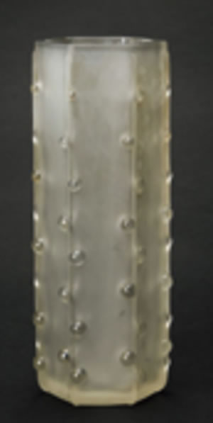R. Lalique Chatons Vase