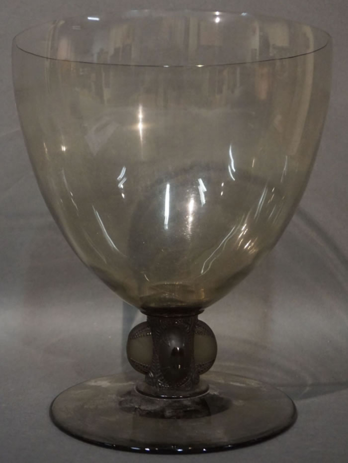 R. Lalique Clairvaux Footed Bowl