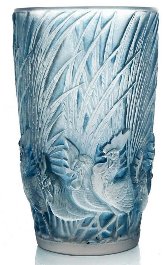 Rene Lalique Coqs et Plumes Vase