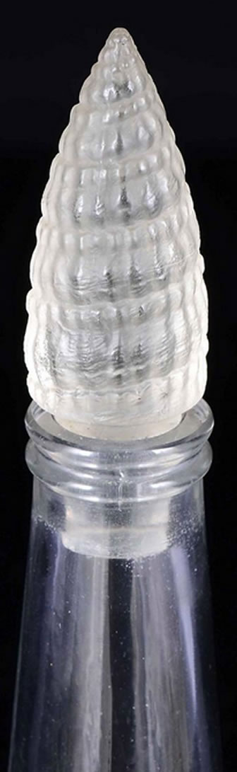 R. Lalique Coquilles Decanter 3 of 3