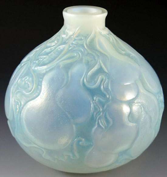 R. Lalique Courge Vase