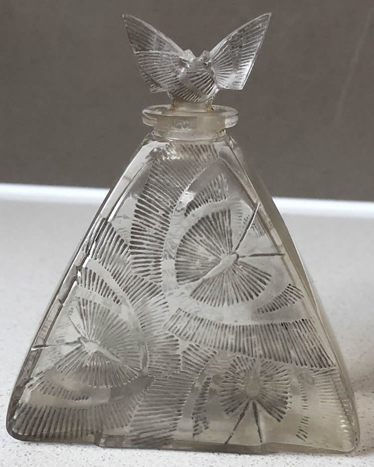 R. Lalique D'Ou Viente-IL Perfume Bottle