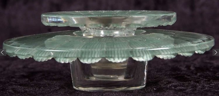R. Lalique Dahlia Candleholder 2 of 2