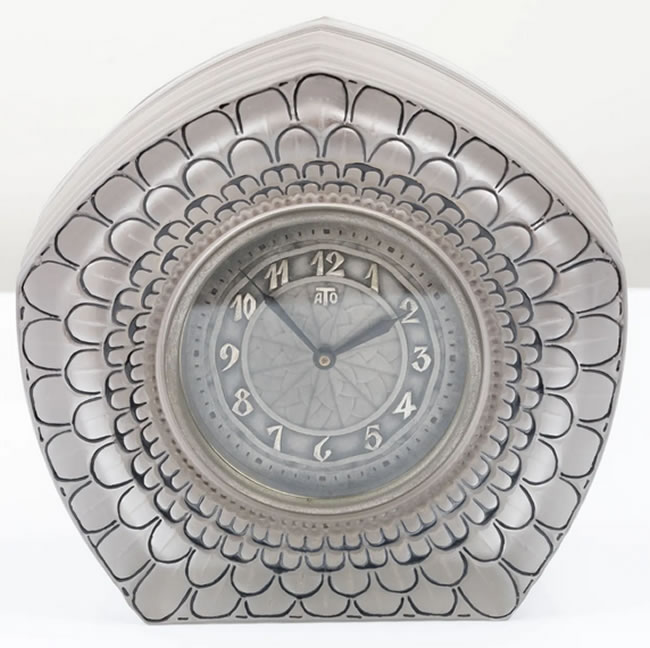 Rene Lalique Clock Dahlia