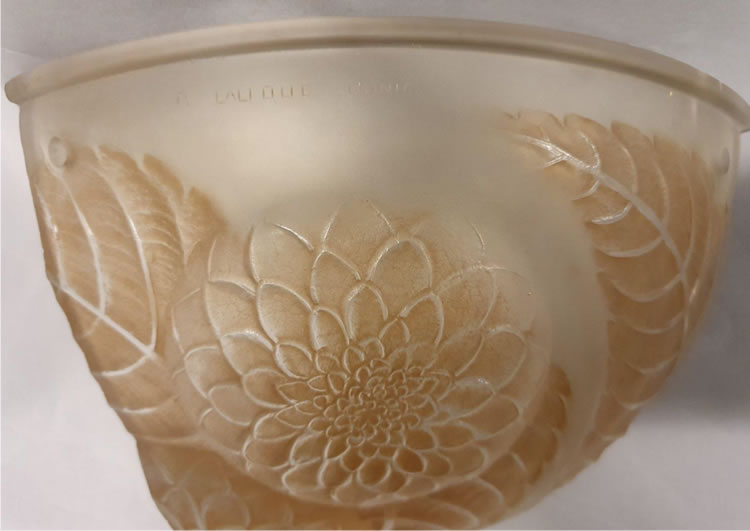 R. Lalique Dahlias Sconce 3 of 3