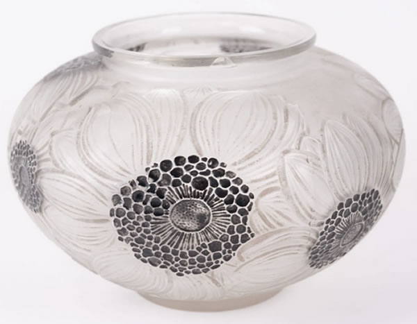 Rene Lalique  Dahlias Vase 