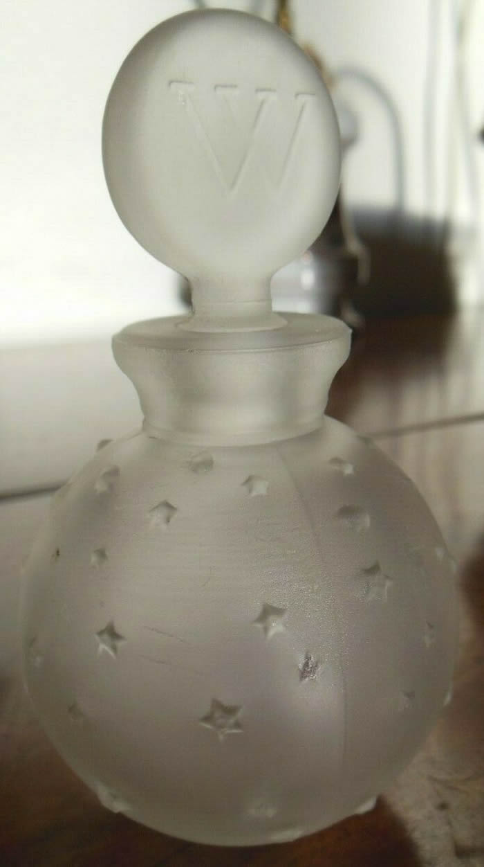 R. Lalique Dans La Nuit Perfume Bottle
