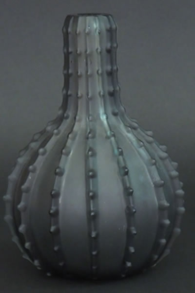 R. Lalique Dentele Vase