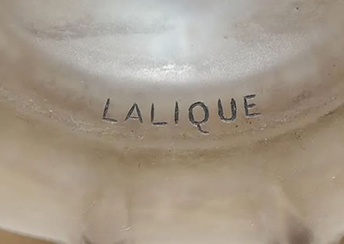 R. Lalique Dentele Vase 2 of 2