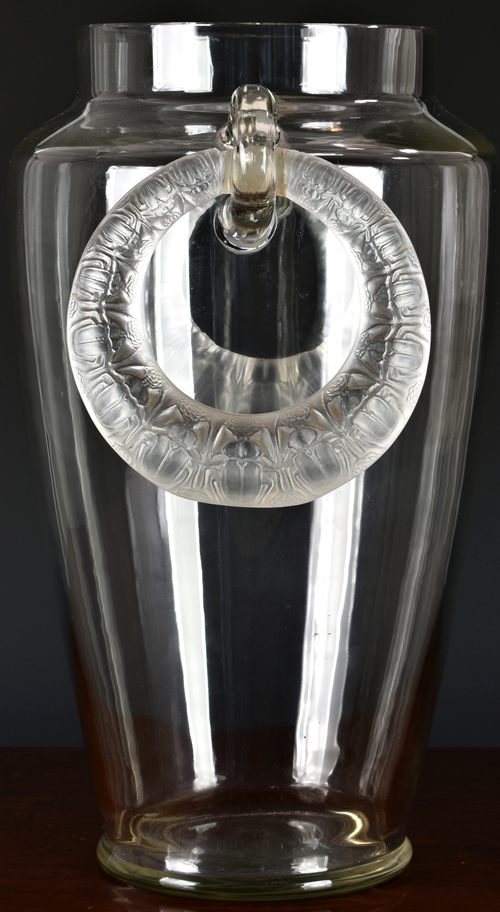 R. Lalique Deux Anneaux Scarabees Vase 2 of 2