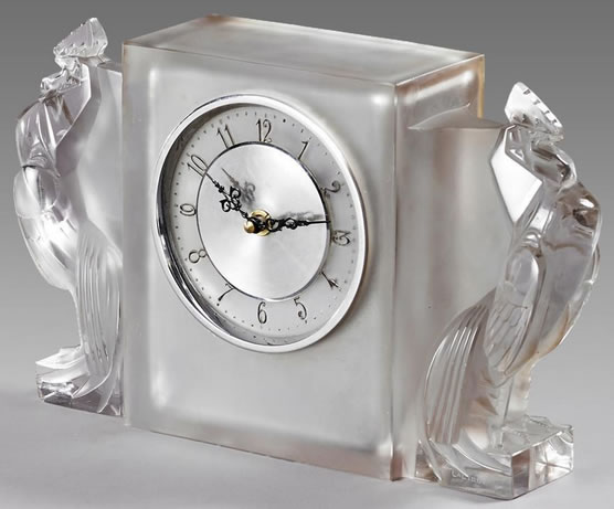 R. Lalique Deux Coqs Pendule