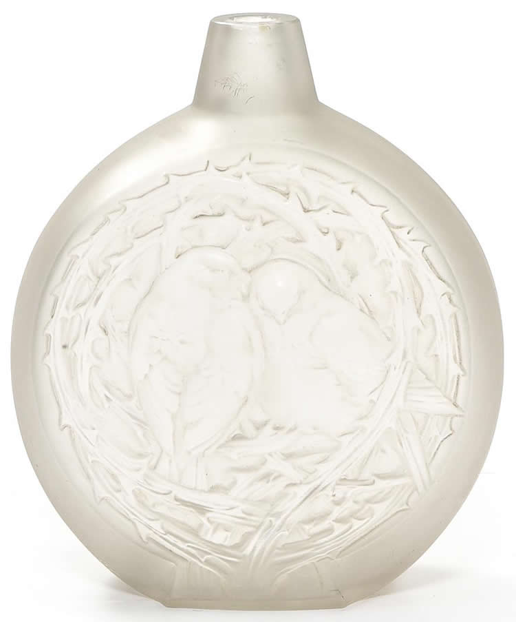 Rene Lalique  Deux Moineaux Bavardant Vase 