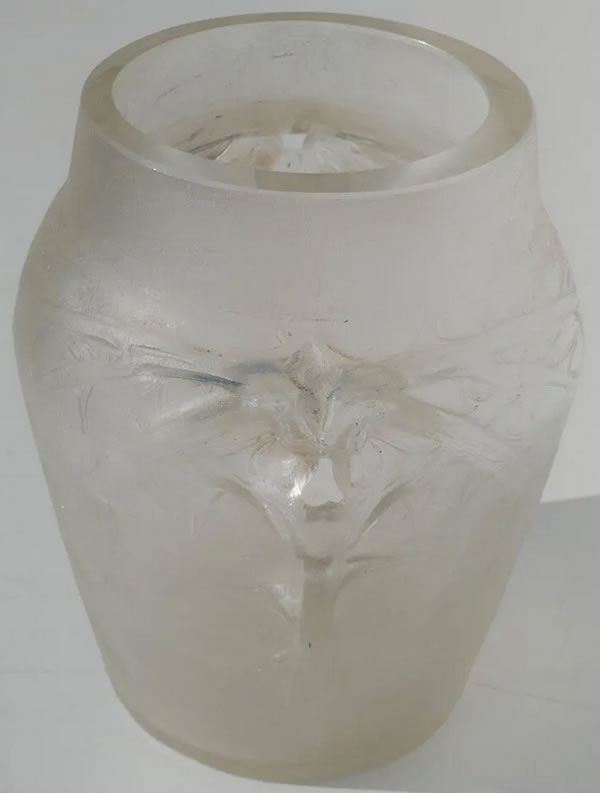 R. Lalique Deux Chardons Cire Perdue Vase 3 of 3
