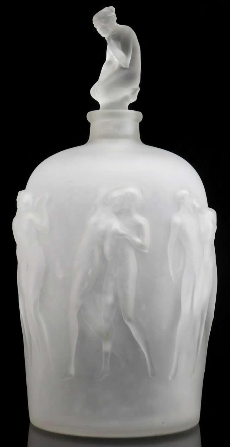 Rene Lalique  Douze Figurines Vase 