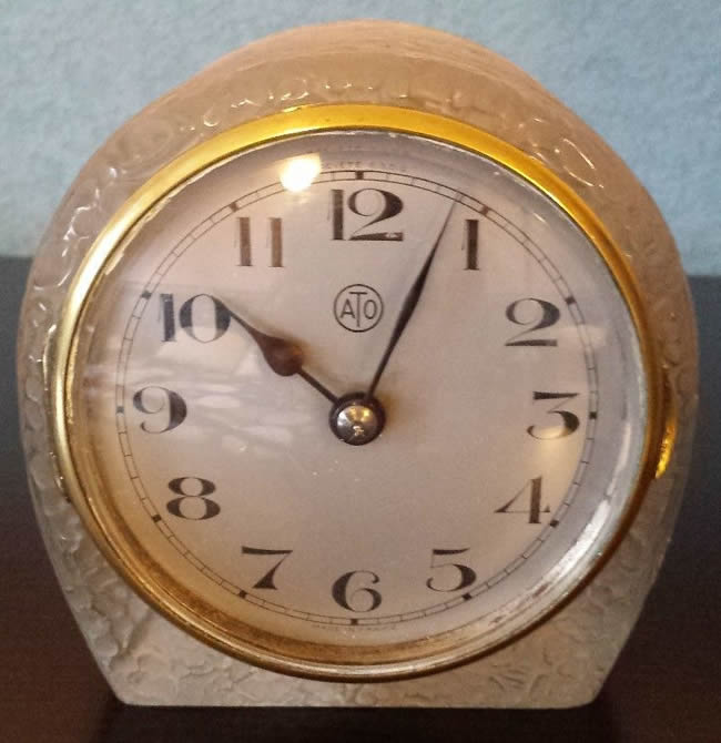 Rene Lalique Clock Eglantine