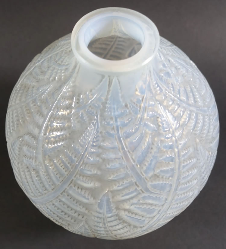 R. Lalique Espalion Vase 2 of 2