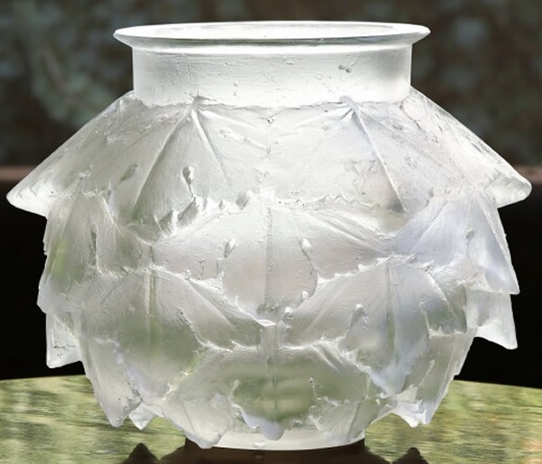 Rene Lalique Cire Perdue Vase Feuilles de Lierre Dentelees