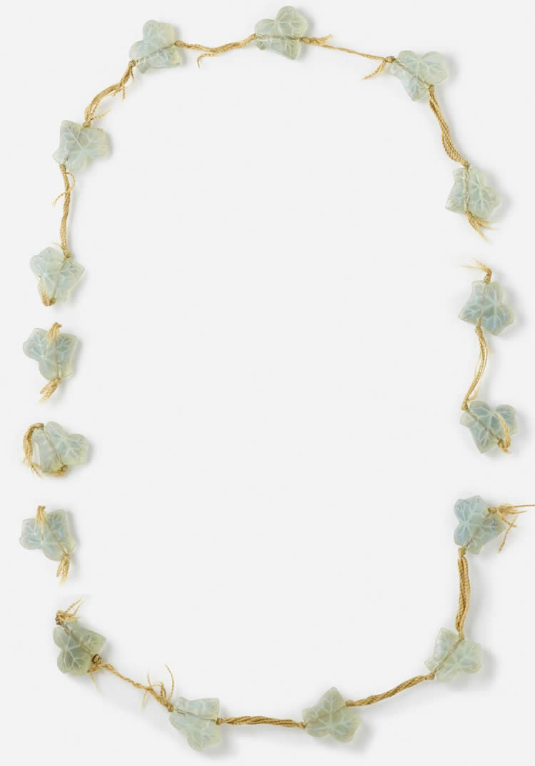 R. Lalique Feuilles De Lierre Necklace