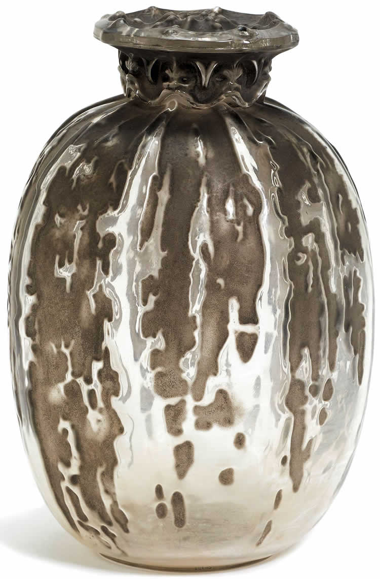 Rene Lalique  Fontaines Covered Vase 