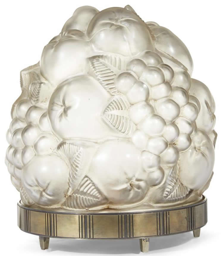 Rene Lalique Gros Fruits Lamp