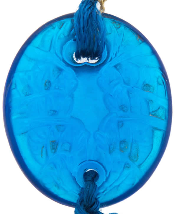 R. Lalique Guepes Pendant