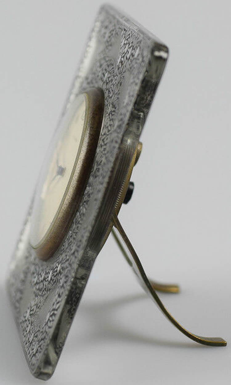 R. Lalique Guirlandes Clock 3 of 3