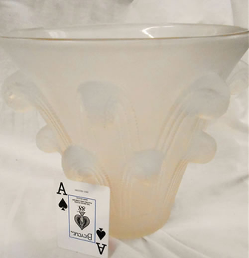 R. Lalique Jet d'eau Vase