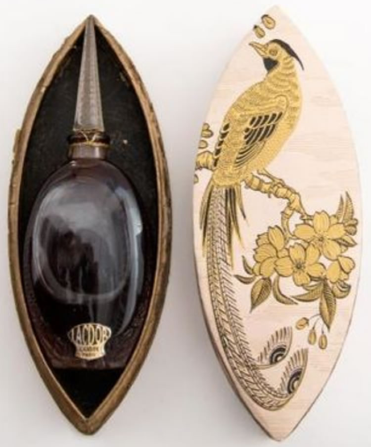 R. Lalique Lacdor Flacon
