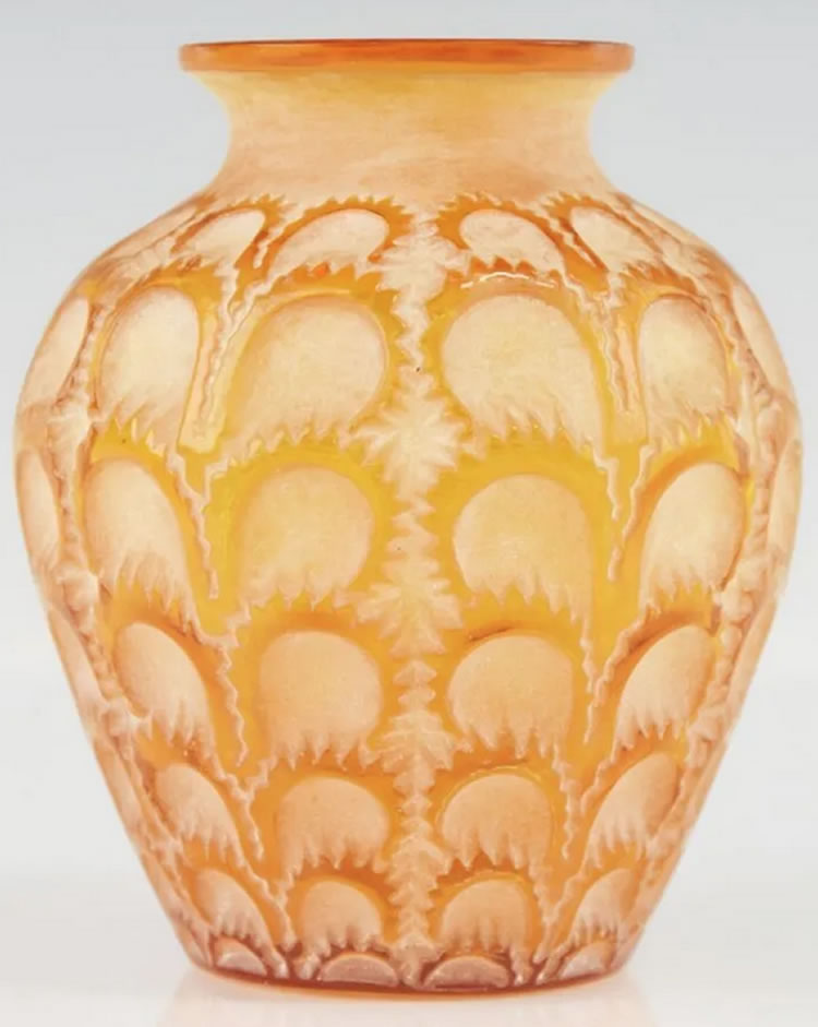 Rene Lalique Vase Laiterons