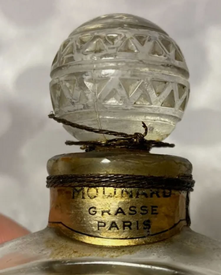 R. Lalique Le Baiser du Faune Perfume Bottle 4 of 4
