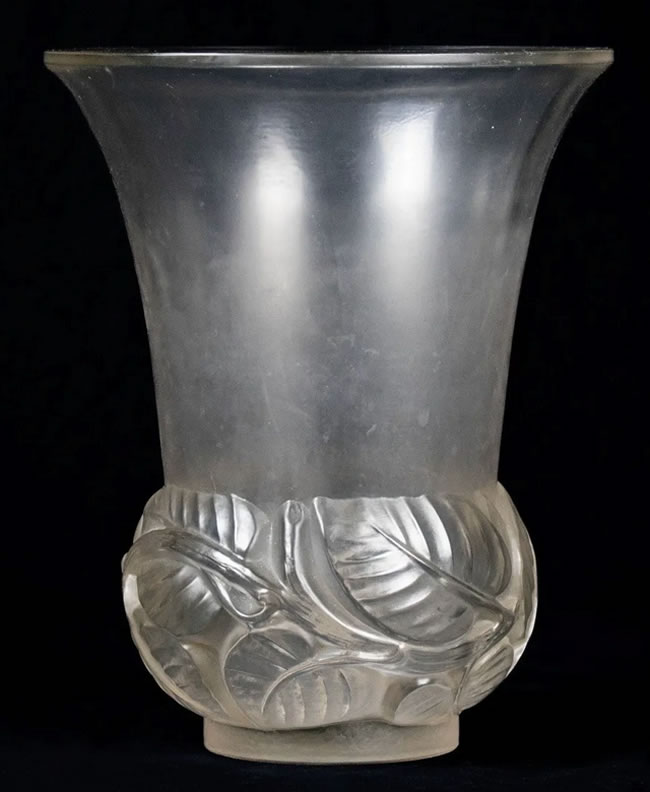 Rene Lalique Vase Lilas