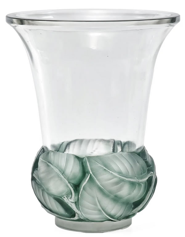R. Lalique Lilas Vase
