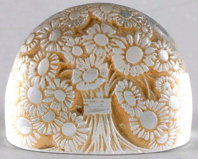R. Lalique Marguerites Menu Holder