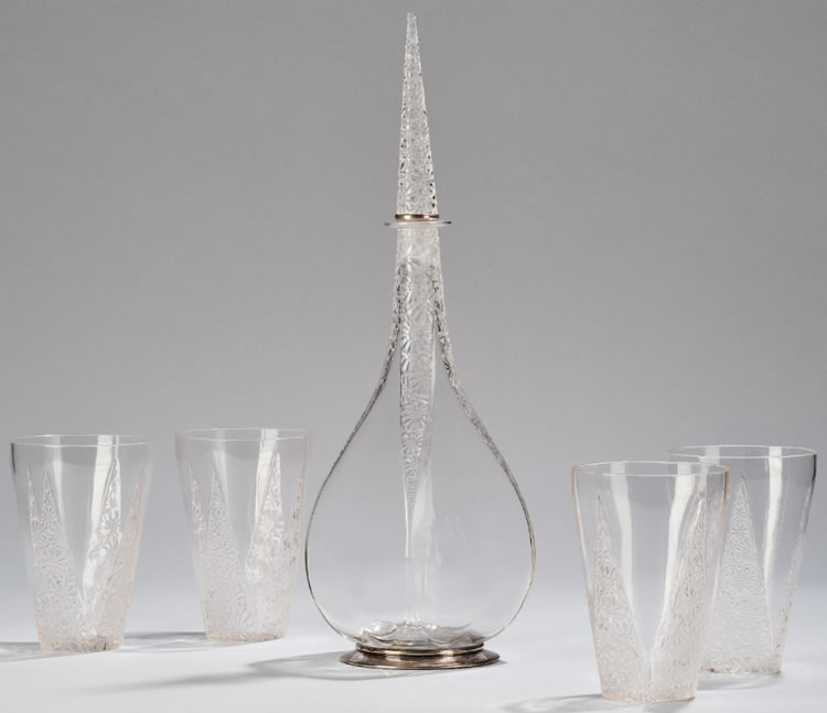 R. Lalique Marguerites Tableware